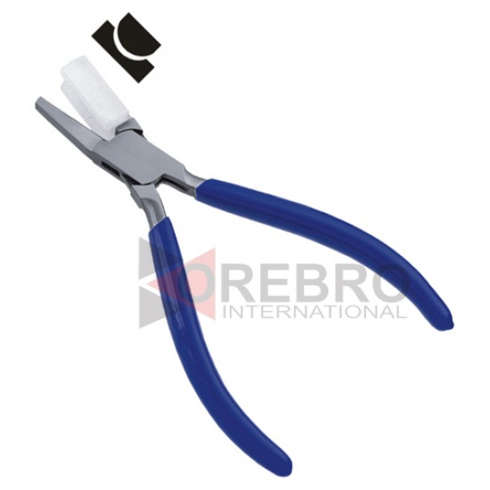 Forming Pliers with One Nylon Jaw