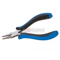 Ergonomic Flat Nose Pliers